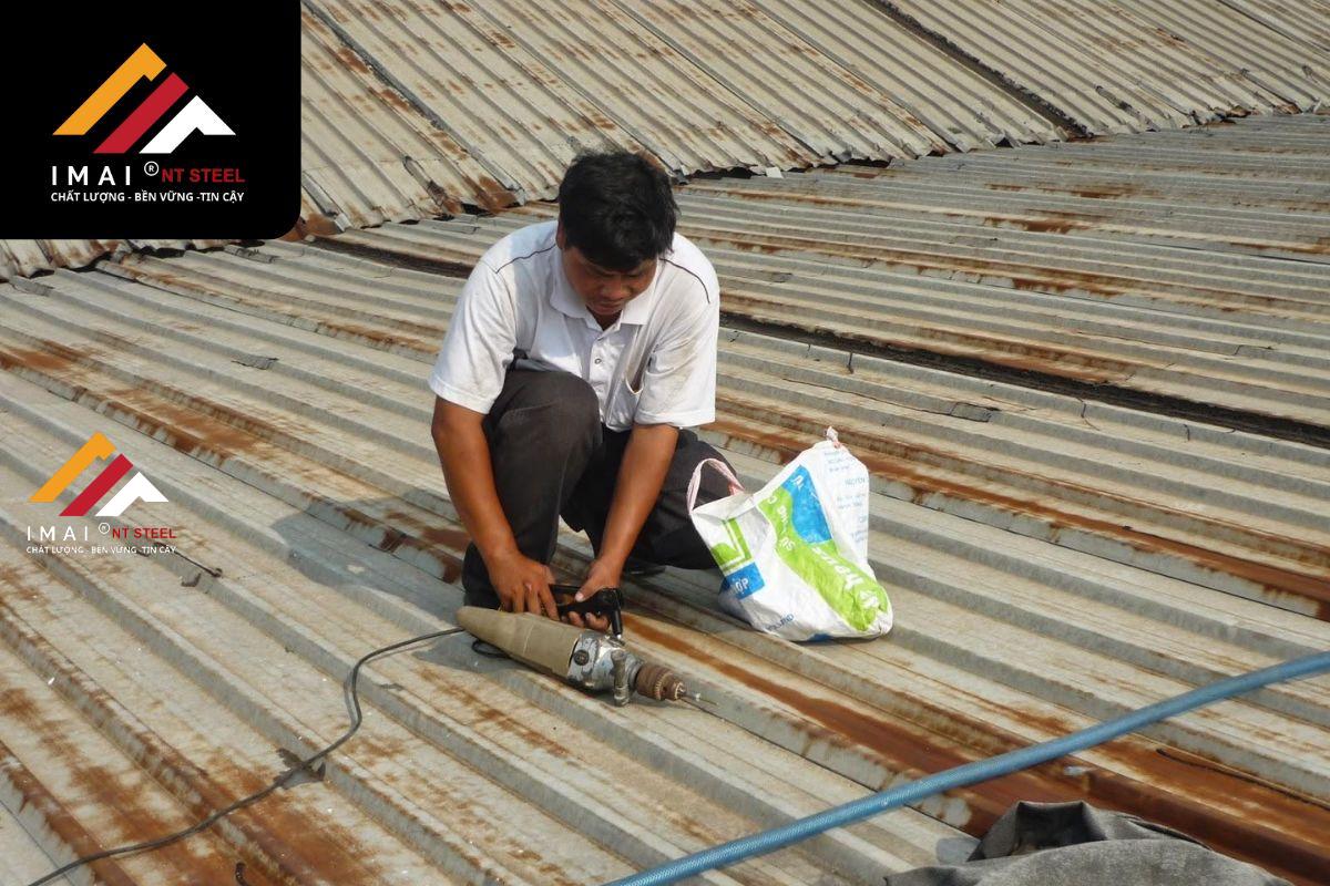 Báo giá sửa chữa mái tôn cập nhật mới nhất hiện nay