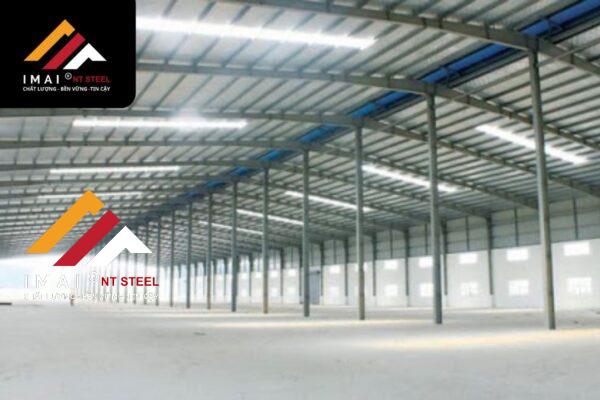 xử lí không khí bí và nóng trong nhà máy