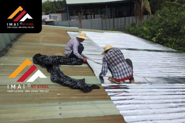 Miếng dán chống dột mái tôn