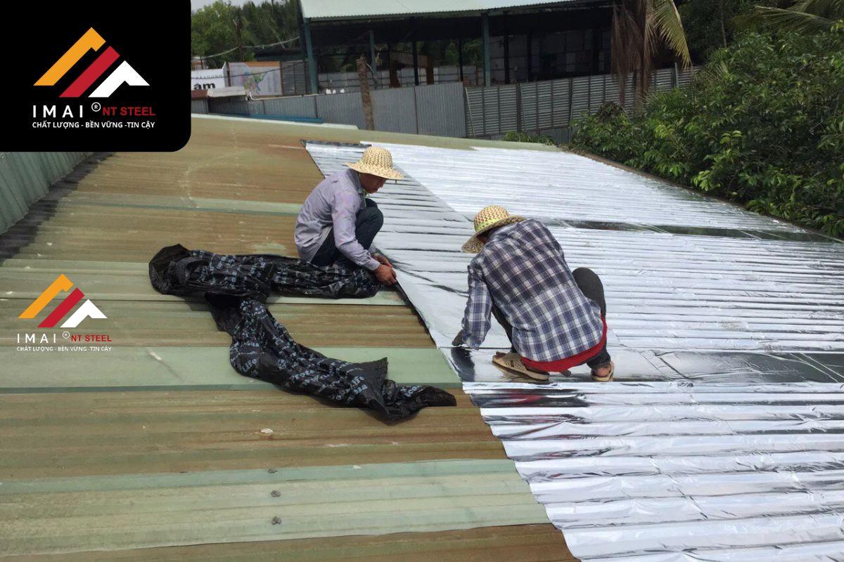 Miếng dán chống dột mái tôn