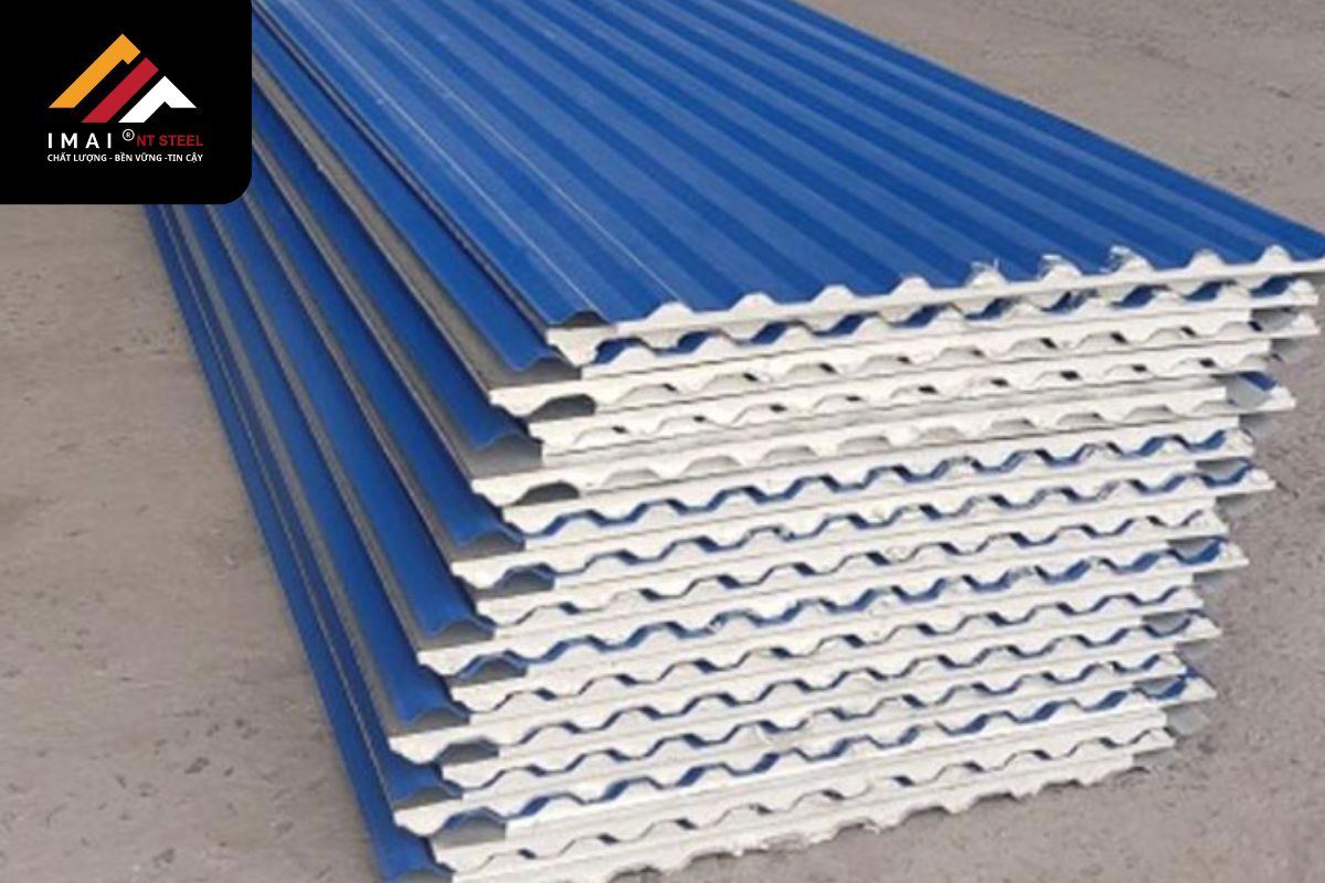 Cấu tạo mái tôn xưởng lạnh chi tiết phần tấm lợp